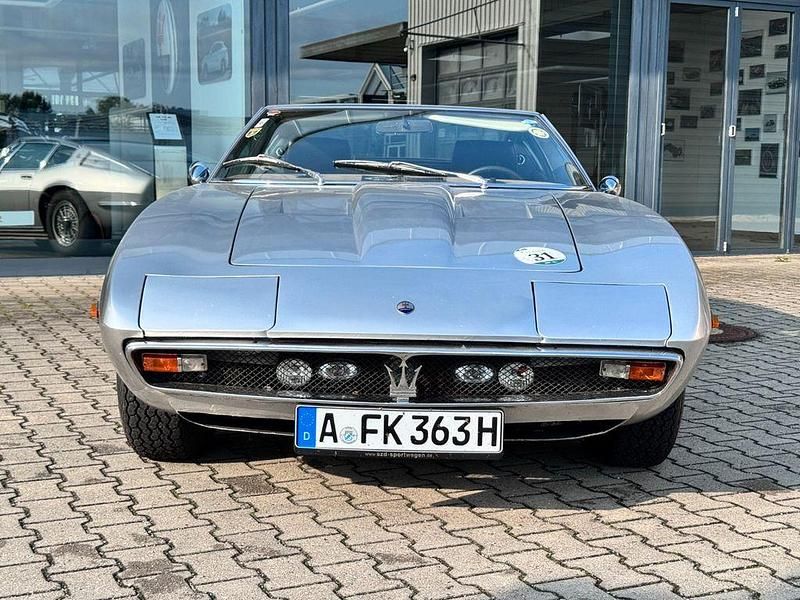Silber Gebraucht 1969 Maserati Ghibli Coupé | 179.900 € - Bild 1/4