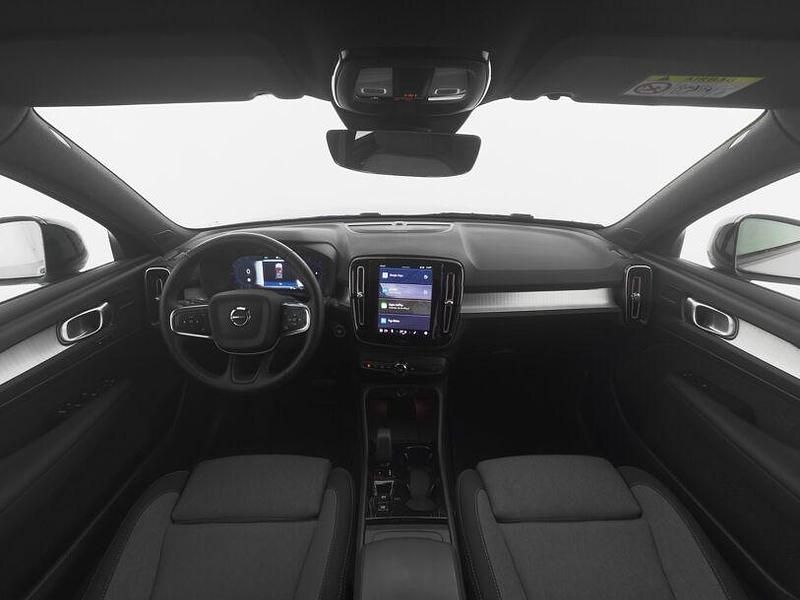 Gebraucht Volvo XC40 Plus 163 PS (119 kW) 2025 Grau SUV