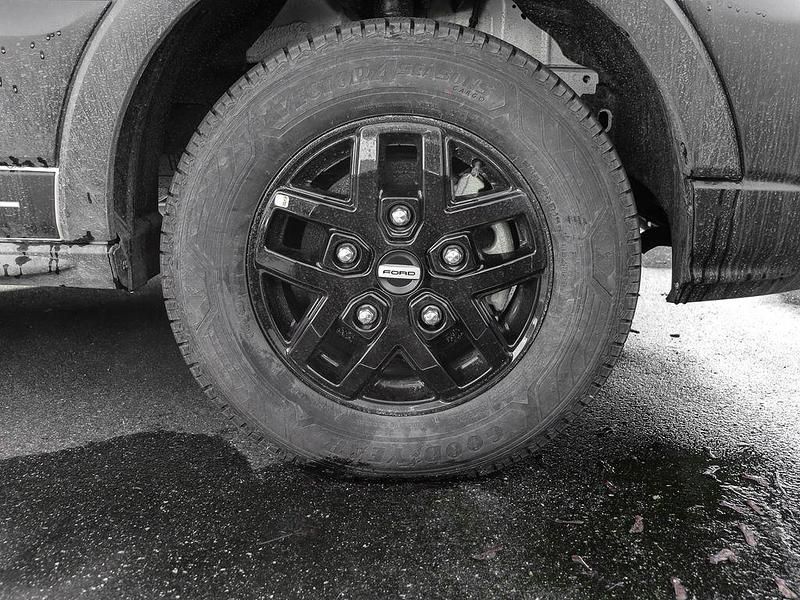 Neu Ford Transit 170 PS (125 kW) 2025 Weiß Limousine