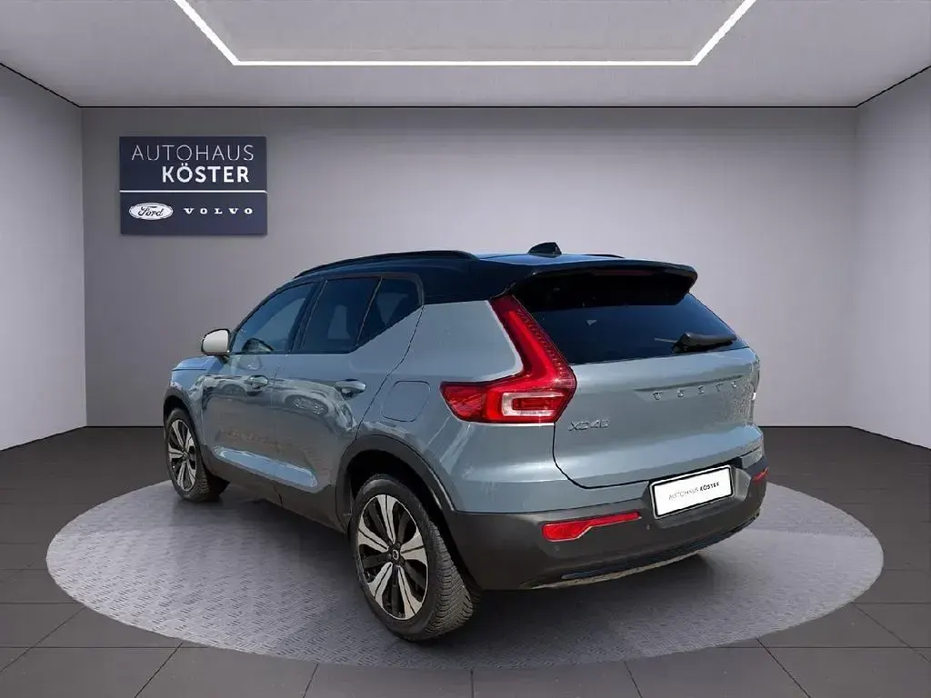 Gebraucht Volvo XC40 Plus 169 kW (231 PS) 2023 Grau SUV