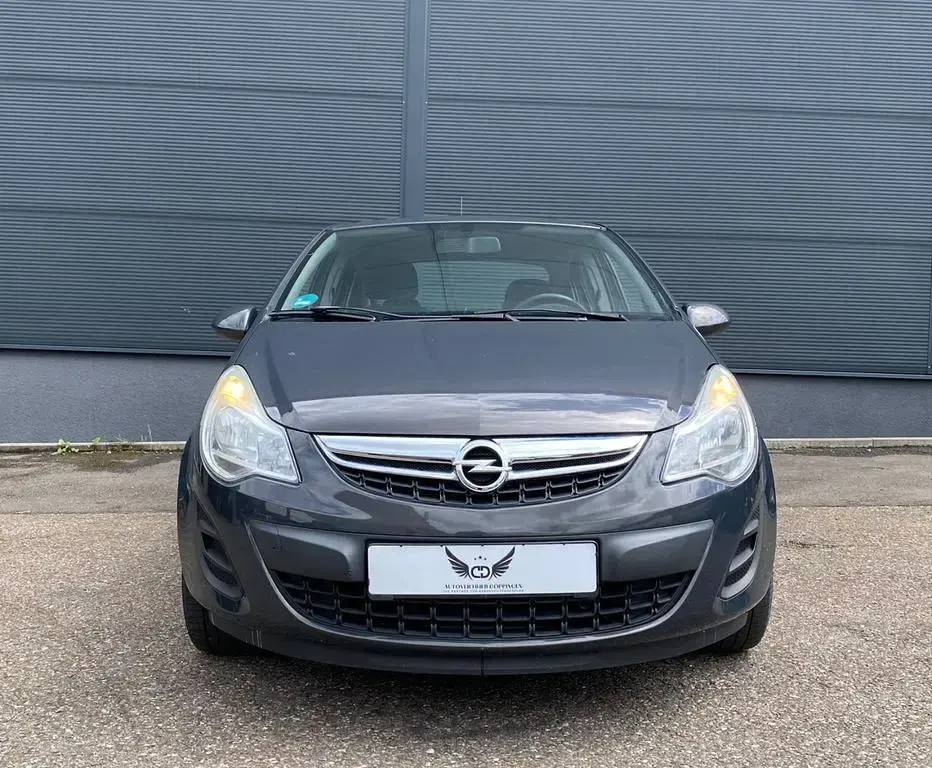 Gebraucht Opel Corsa Active 87 PS (63 kW) 2013 Grau Kleinwagen