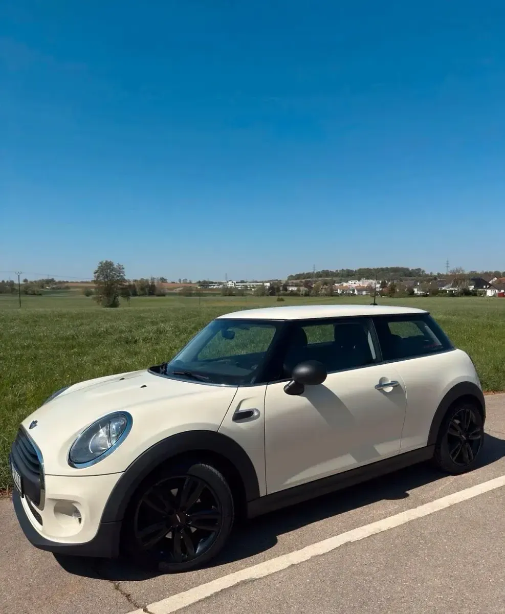Gebraucht Mini ONE 102 PS (75 kW) 2016 Weiß Kleinwagen