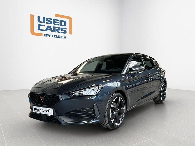 Grau Gebraucht 2024 Cupra Leon Limousine | 32.490 € (Teuer) - Bild 1/4