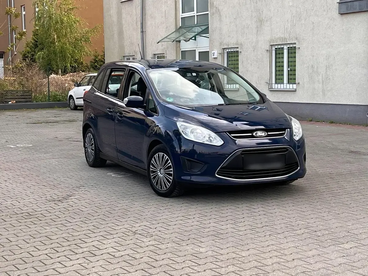 Używany Ford Grand C-Max 140 KM (102 kW) 2013 Niebieski Minivan