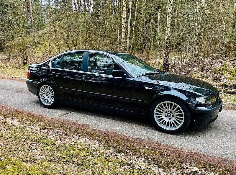 Schwarz Gebraucht 2003 BMW 325 Exclusive Limousine | 6.999 € (Teuer) - Bild 1/4