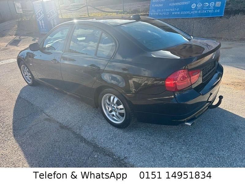 Gebraucht BMW 320 Comfort Edition 177 PS (130 kW) 2009 Schwarz Limousine