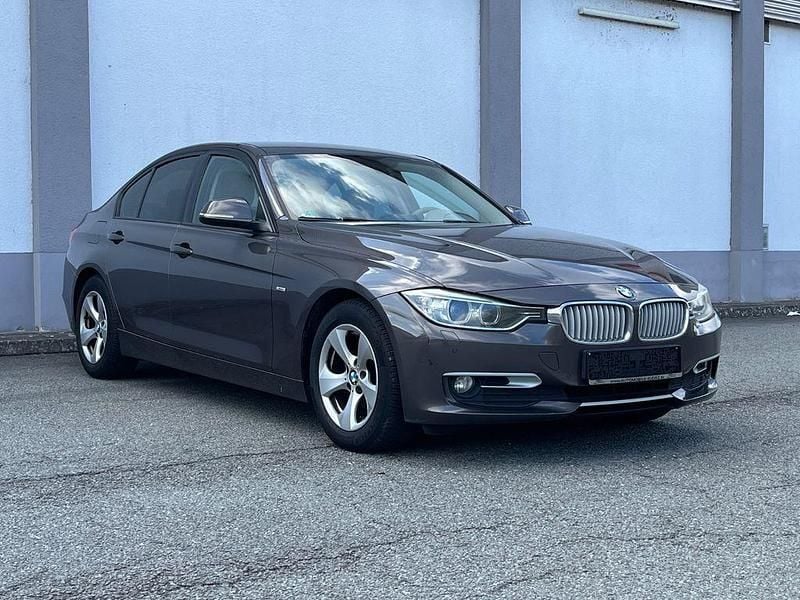 Second-hand BMW 320 Efficient Dynamics 163 CP (119 kW) 2012 Gri Berlinǎ