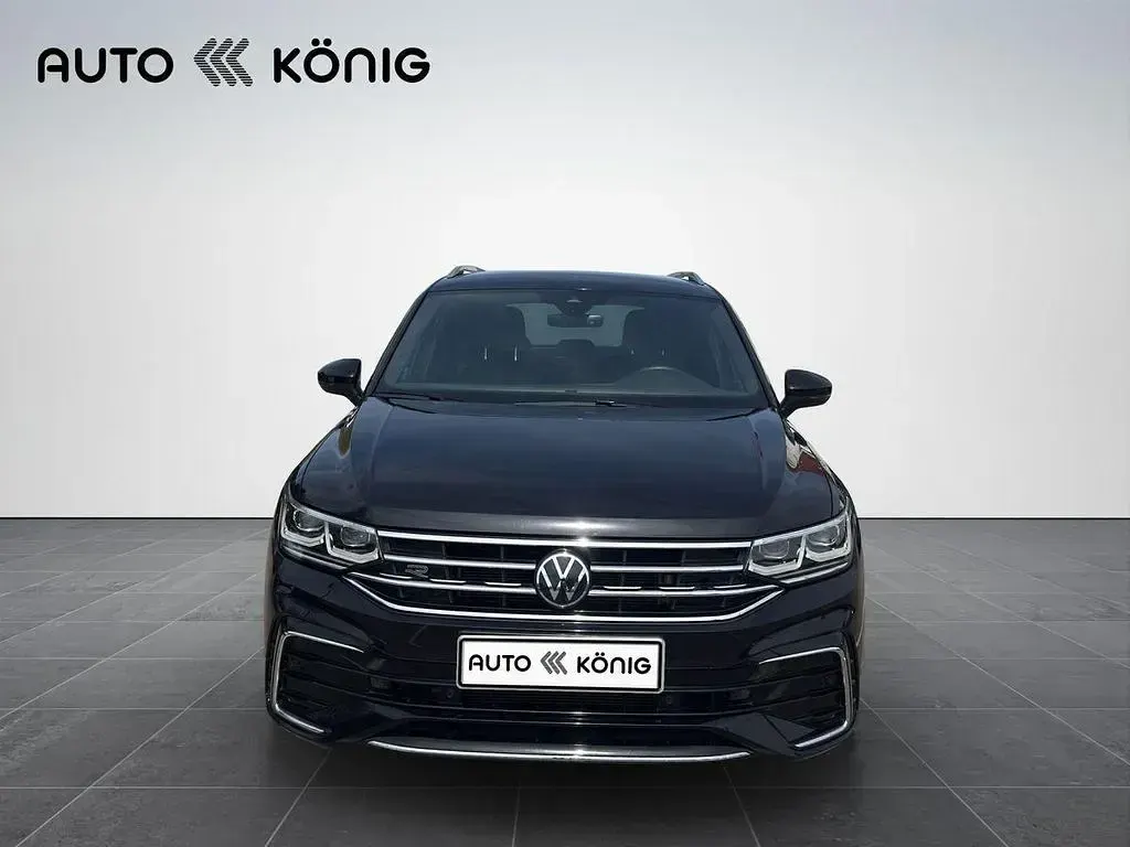 Gebraucht VW Tiguan R-line 150 PS (110 kW) 2023 Schwarz SUV