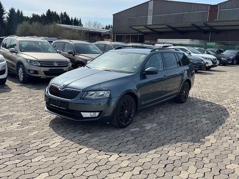 Gebraucht Skoda Octavia Style 150 PS (110 kW) 2017 Grau Kombi
