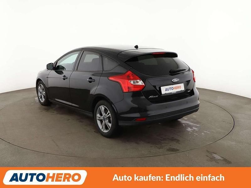Gebraucht Ford Focus SYNC Edition 125 PS (91 kW) 2014 Schwarz Limousine