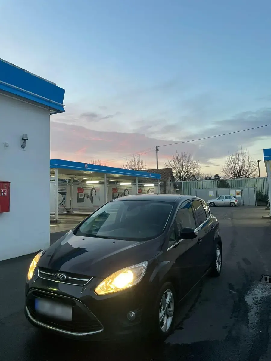 Gebraucht Ford C-MAX 140 PS (102 kW) 2012 Schwarz Van / Kleinbus
