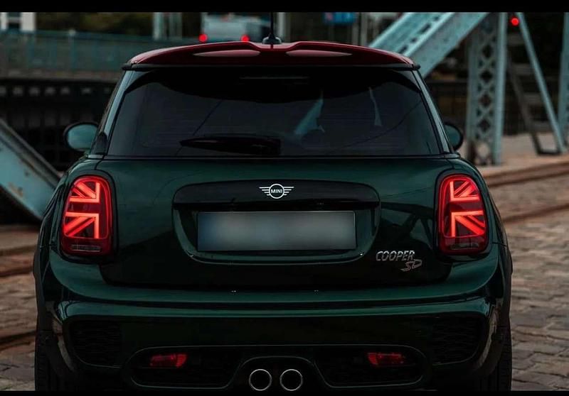 Gebraucht Mini John Cooper Works 170 PS (125 kW) 2018 Grün Kleinwagen