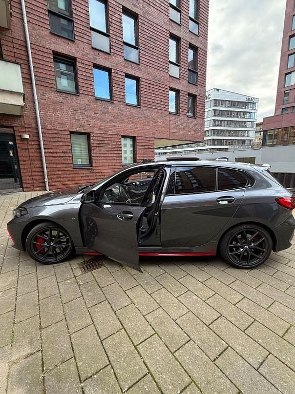 Gebraucht BMW 128 Performance 265 PS (194 kW) 2021 Schwarz Limousine