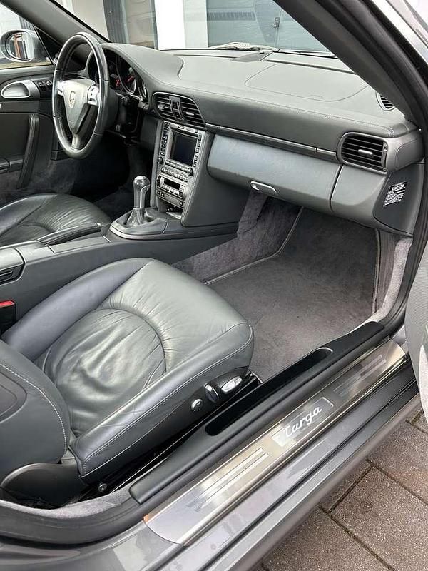 Gebraucht Porsche 997 325 PS (239 kW) 2007 Grau Coupé