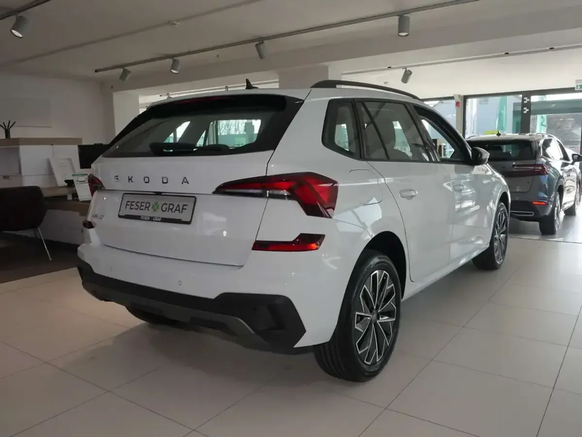 Neu Skoda Kamiq 116 PS (85 kW) 2026 Moon weiss SUV