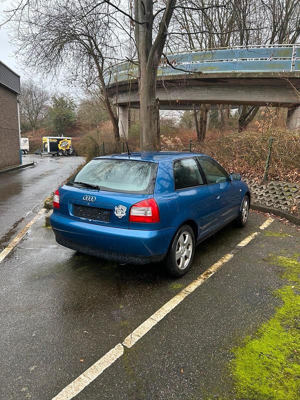 Gebraucht Audi A3 102 PS (75 kW) 2003 Blau Kleinwagen