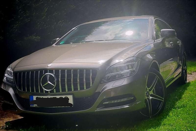 Gebraucht 2013 Mercedes CLS350 Shooting Brake Edition Kombi | 14.900 € (Fairer Preis) - Bild 1/4