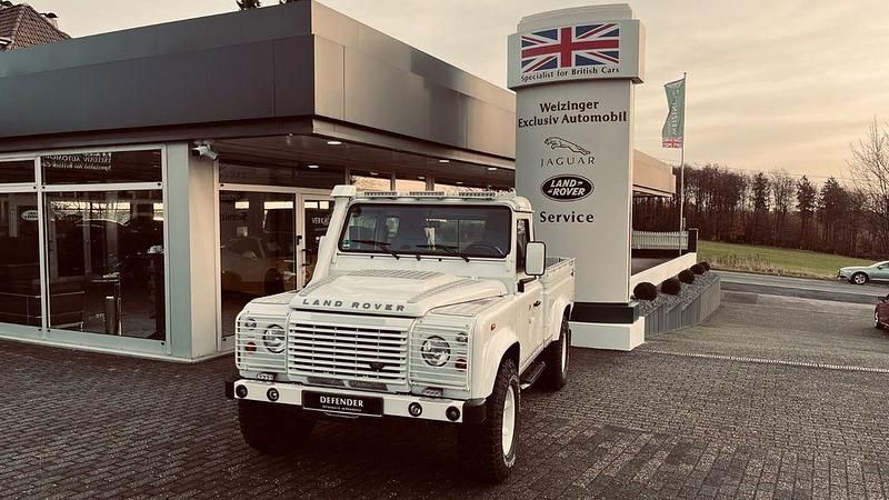 Weiß Gebraucht 2011 Land Rover Defender S Abholung | 35.500 € - Bild 1/4