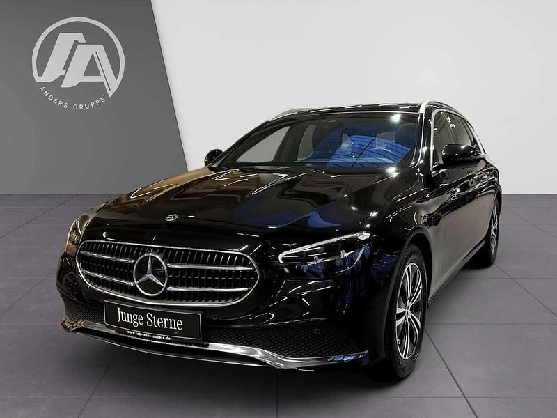 Gebraucht Mercedes E200 Avantgarde 197 PS (144 kW) 2022 Obsidianschwarz Kombi