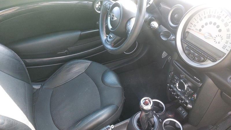 Usado Mini Cooper S 184 HP (135 kW) 2012 Vermelho Citadino