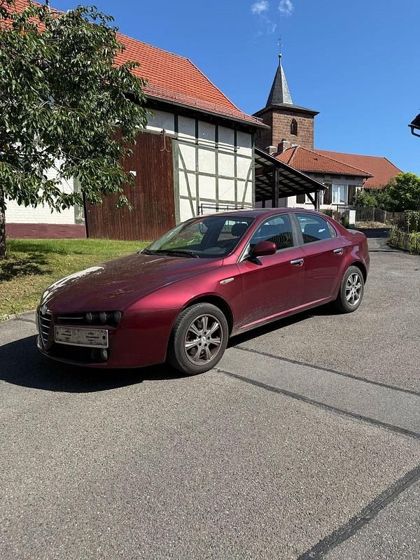 Rot Gebraucht 2007 Alfa Romeo 159 Limousine | 1.900 € (Superpreis) - Bild 1/4