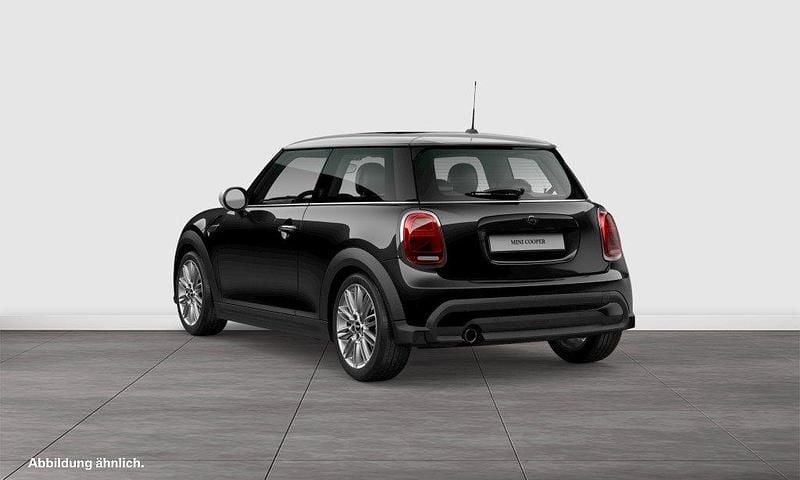 Gebraucht Mini Cooper 136 PS (100 kW) 2023 Schwarz Kleinwagen