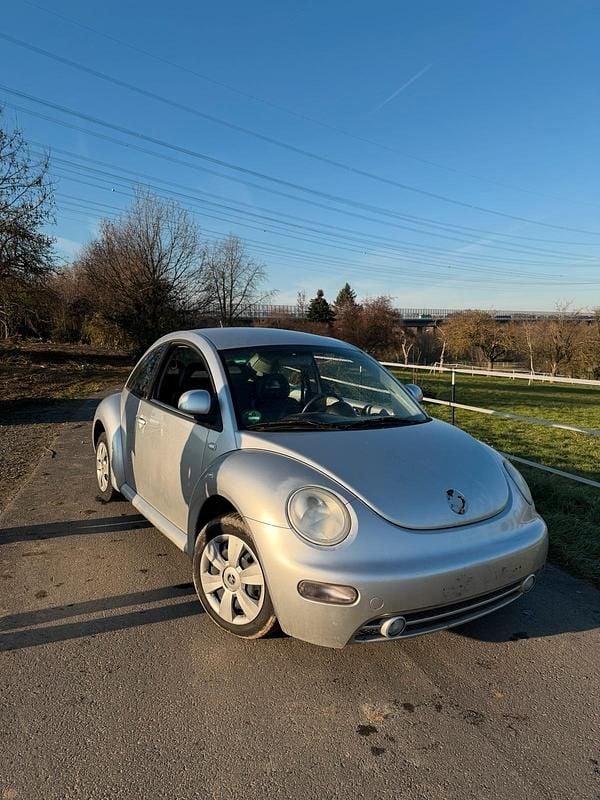 Gebraucht VW Beetle 115 PS (84 kW) 1999 Silber Kleinwagen