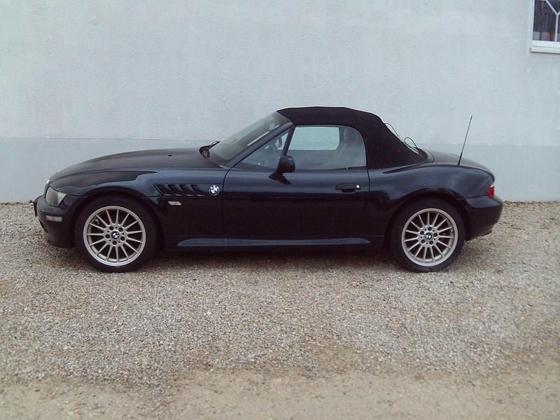 Gebraucht BMW Z3 118 PS (86 kW) 2002 Schwarz Cabrio