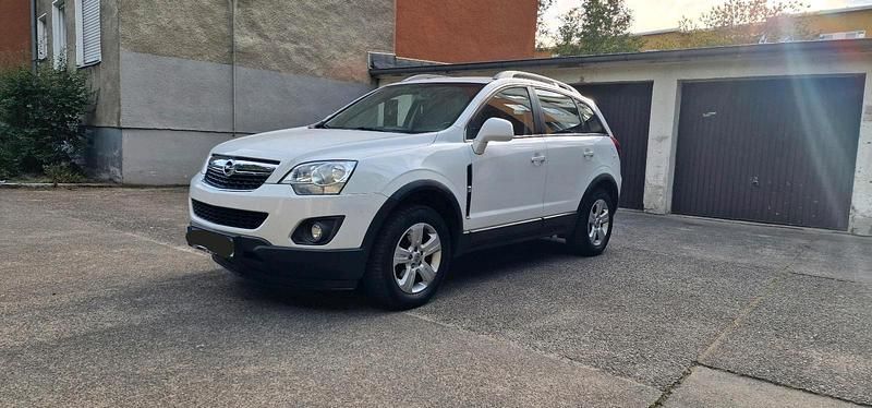 Weiß Gebraucht 2015 Opel Antara SUV | 5.600 € (Teuer) - Bild 1/4