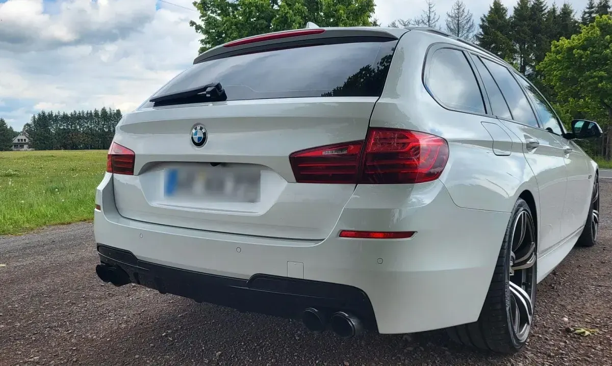 Gebraucht BMW 535 M Sport 313 PS (230 kW) 2015 Weiß Kombi