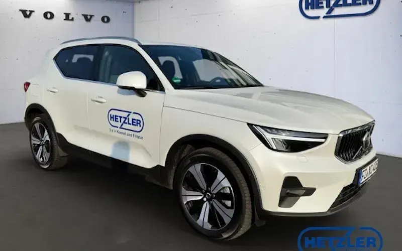 Occasion Volvo XC40 Plus 211 ch (155 kW) 2023 Blanc SUV