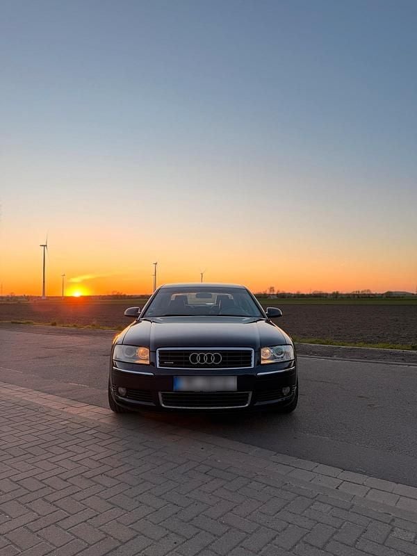 Second-hand Audi A8 2004 Berlinǎ