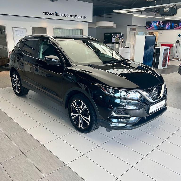 Schwarz Gebraucht 2021 Nissan Qashqai Zama SUV | 18.990 € (Fairer Preis) - Bild 1/4