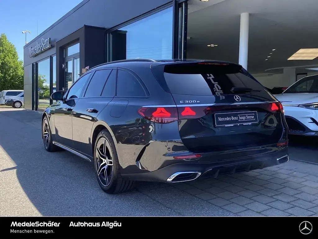 Gebraucht Mercedes E300 Advanced Plus 313 PS (230 kW) 2024 Lack graphitgrau Kombi