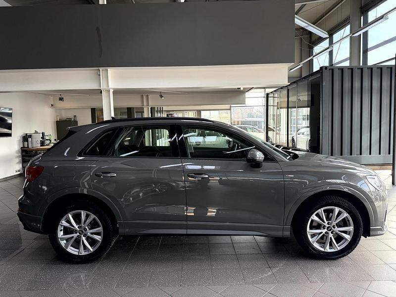 Gebraucht Audi Q3 S-Line 150 PS (110 kW) 2022 Grau metallic SUV