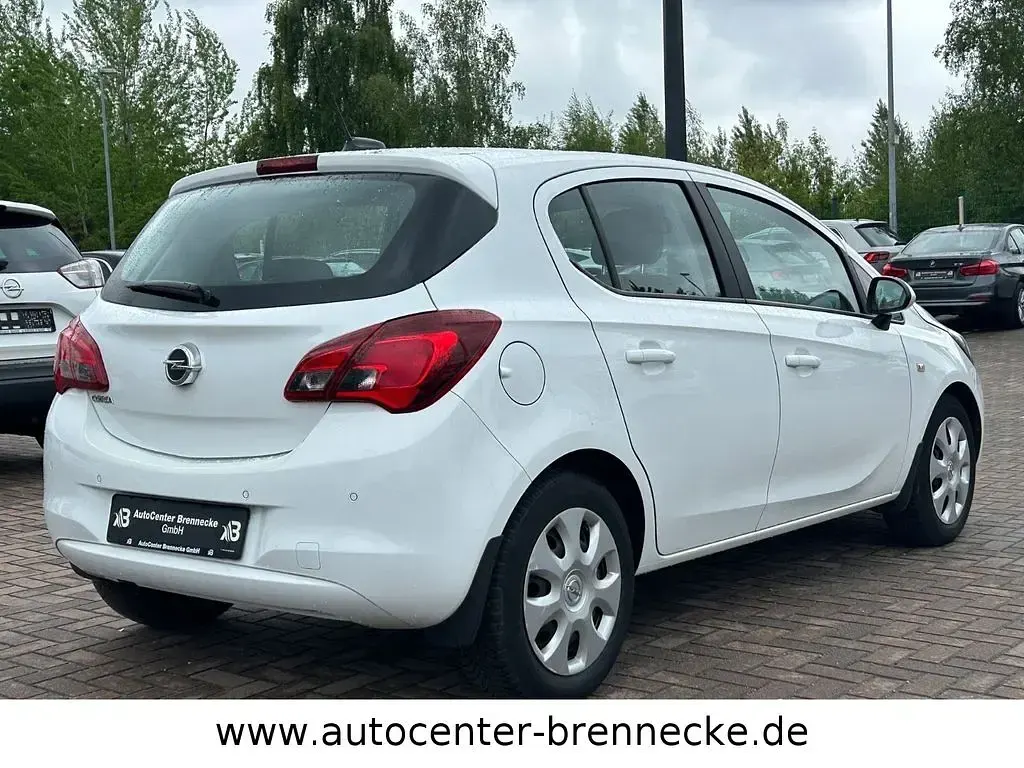 Gebraucht Opel Corsa Edition 69 PS (50 kW) 2018 Schneeweiss/olympic/summit whi Kleinwagen