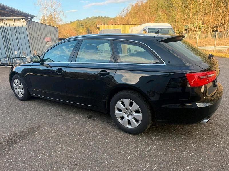 Gebraucht Audi A6 204 PS (150 kW) 2013 Schwarz Kombi