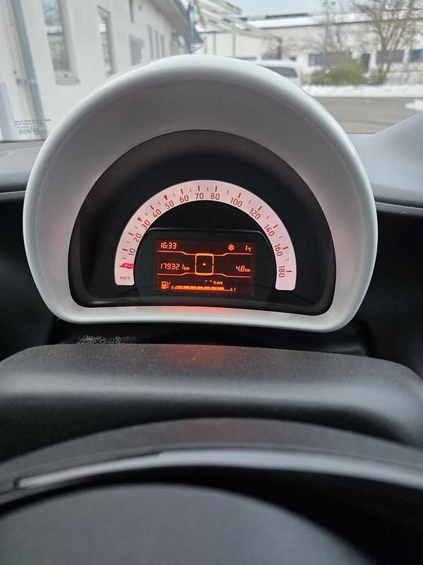 Second-hand Smart ForFour 71 CP (52 kW) 2015 Alb Hatchback