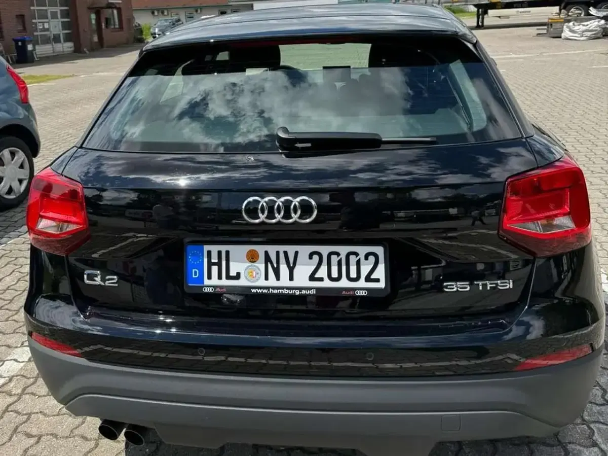 Gebraucht Audi Q2 116 PS (85 kW) 2020 Schwarz SUV