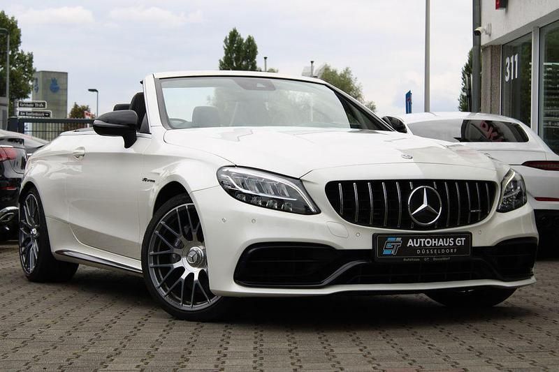 Weiß Gebraucht 2020 Mercedes C63 AMG AMG Cabrio | 58.999 € (Fairer Preis) - Bild 1/4