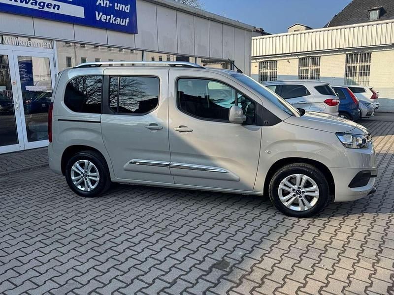 Gebraucht Toyota Proace 131 PS (96 kW) 2020 Sand Van / Kleinbus