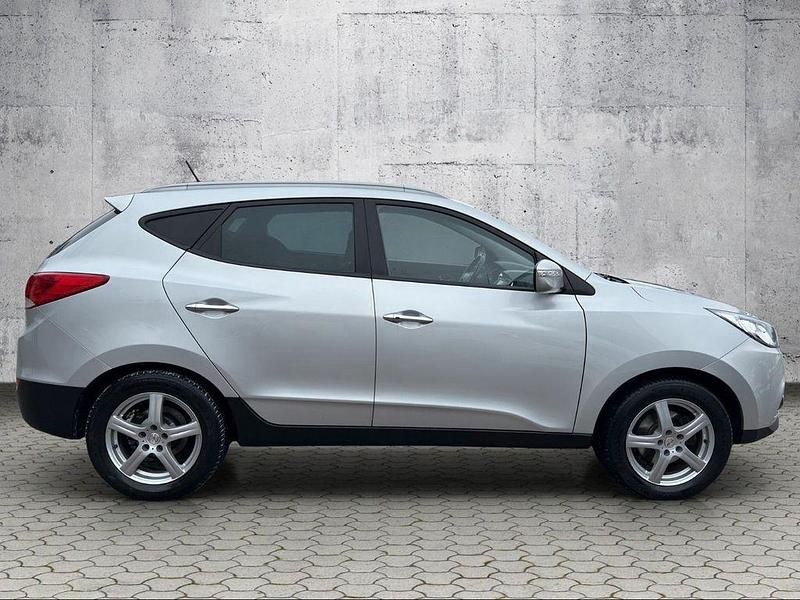 Gebraucht Hyundai ix35 136 PS (100 kW) 2013 Silber SUV