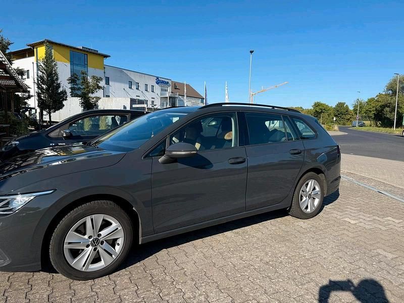Gebraucht VW Golf VIII United 116 PS (85 kW) 2021 Grau Kombi