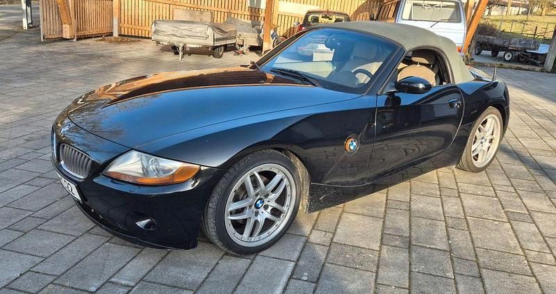 Gebraucht BMW Z4 Performance 231 PS (169 kW) 2003 Schwarz Cabrio