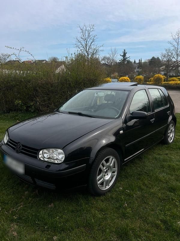 Gebraucht VW Golf IV 75 PS (55 kW) 2000 Schwarz Kleinwagen