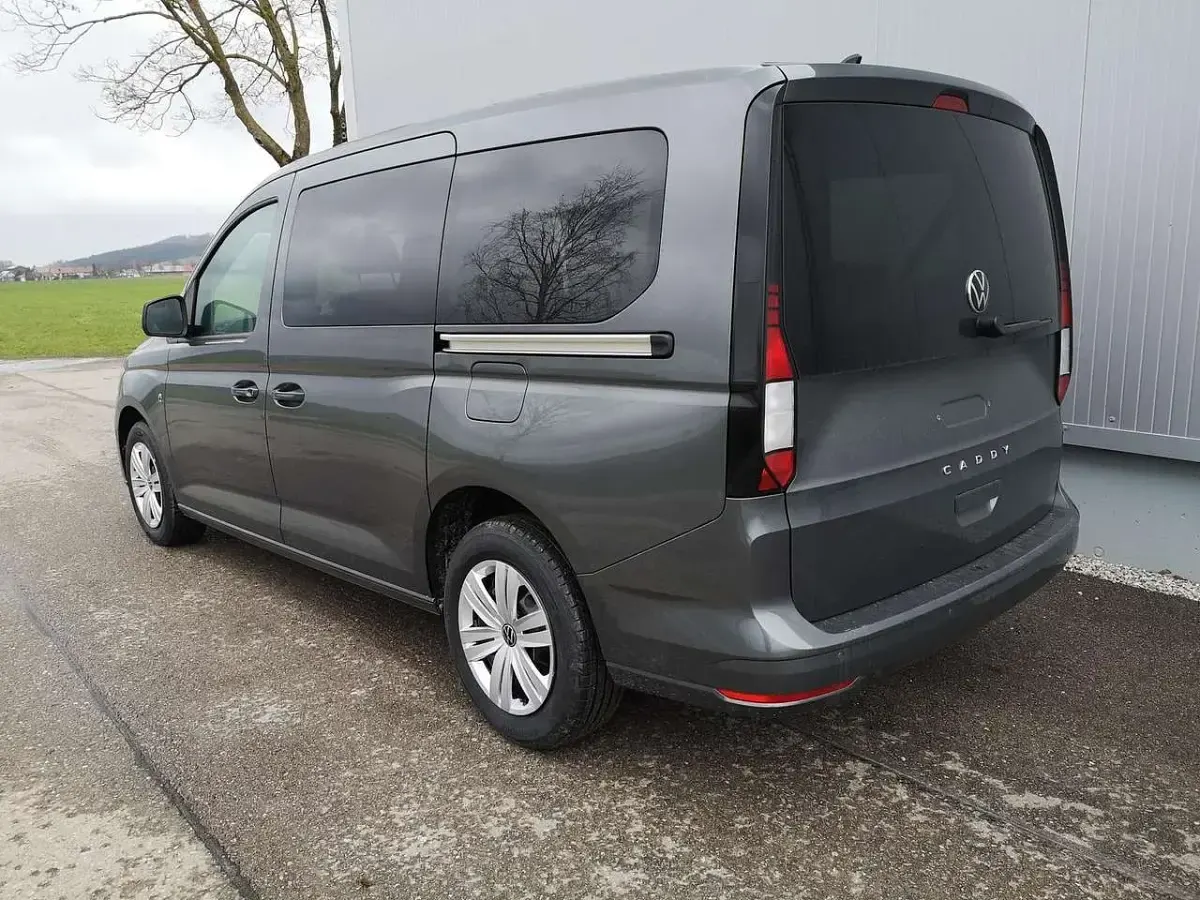 Nowe VW Caddy Maxi Edition 116 KM (85 kW) 2026 Szary Minivan