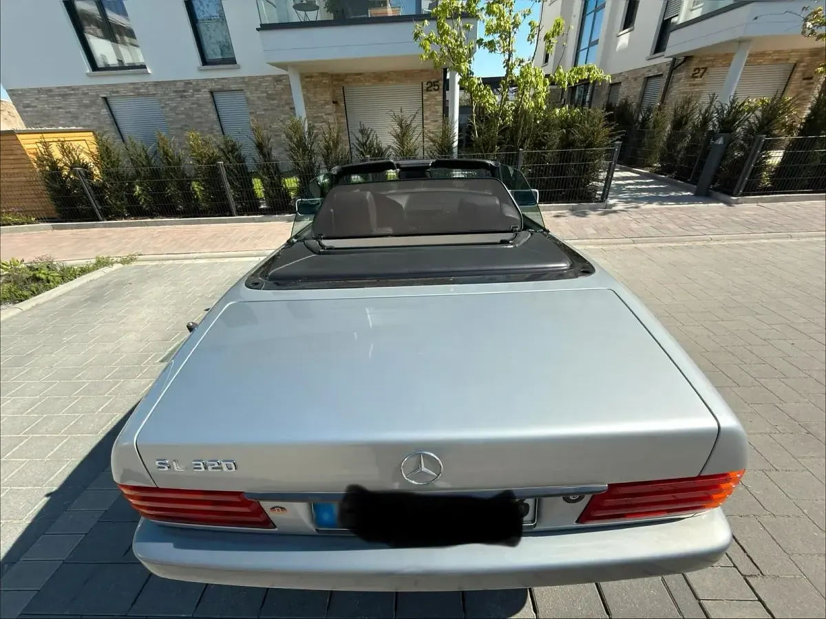 Gebraucht Mercedes SL320 231 PS (169 kW) 1994 Silber Cabrio