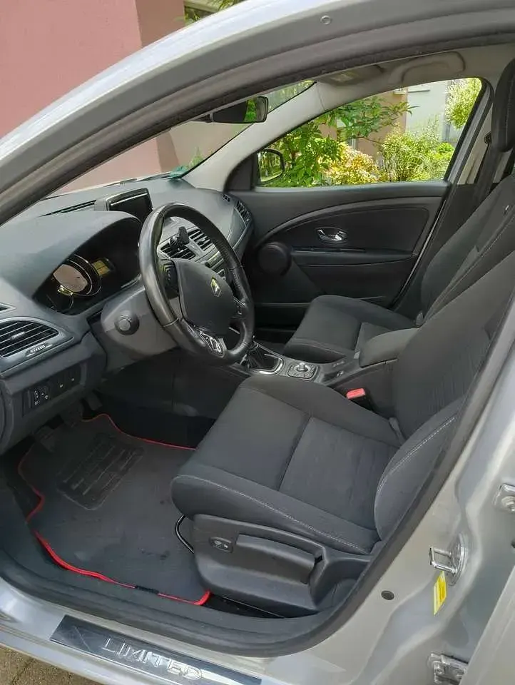 Gebraucht Renault Mégane GrandTour 110 PS (80 kW) 2015 Kombi