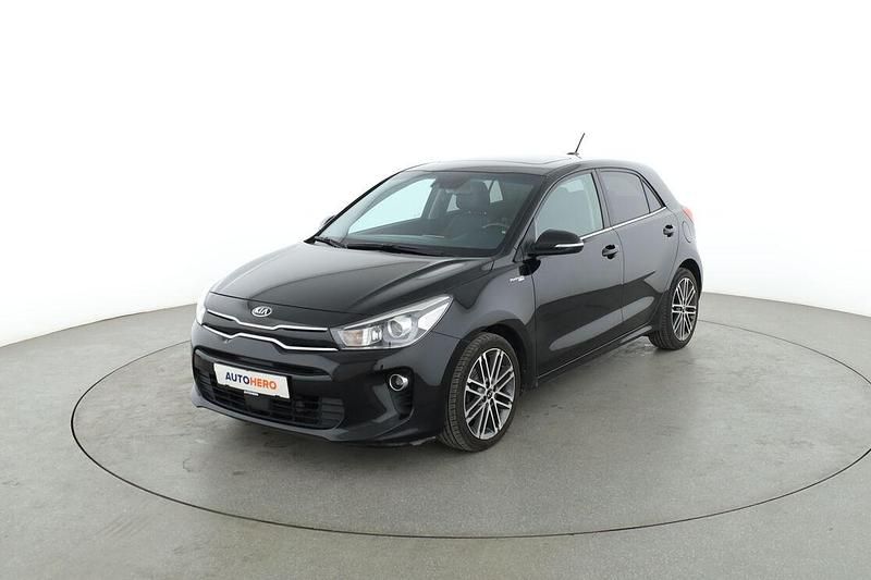 Schwarz Gebraucht 2017 Kia Rio Platinum Edition Limousine | 11.220 € (Etwas zu teuer) - Bild 1/3