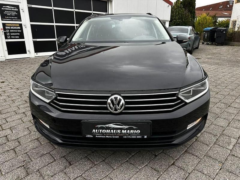 Gebraucht VW Passat Trendline 150 PS (110 kW) 2019 Kombi